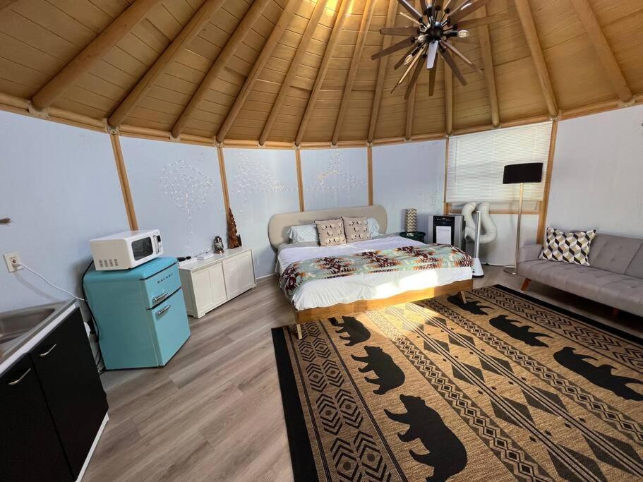 Glamping-Sky Dome Yurt-Tiny House-2 By Lavenders Field Villa Valley Center Екстериор снимка